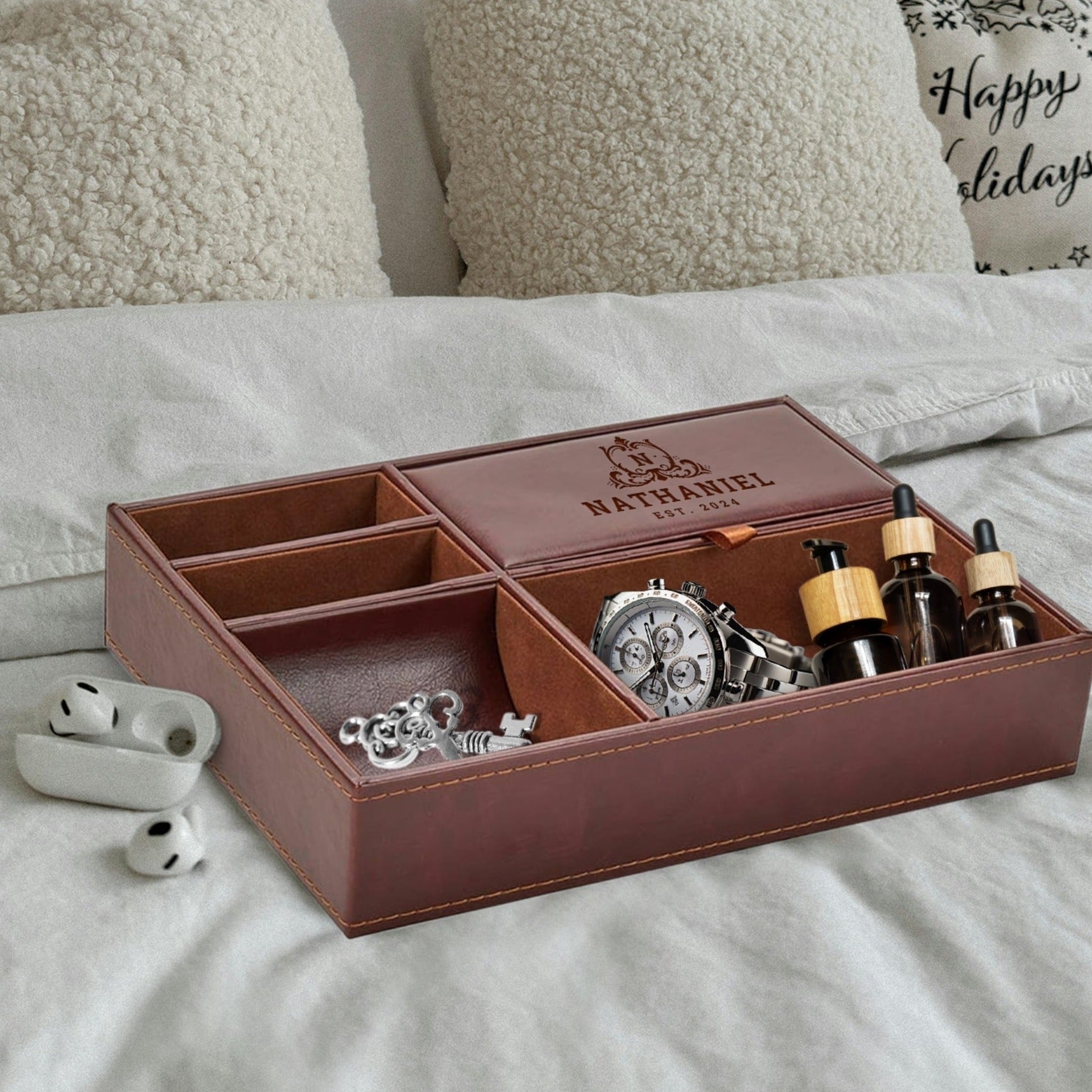 Personalised Leatherette Valet Catch All Tray, Custom Engraved Night Stand Organiser Station, Jewellery Storage, Desk Caddy, Father Mom Gift