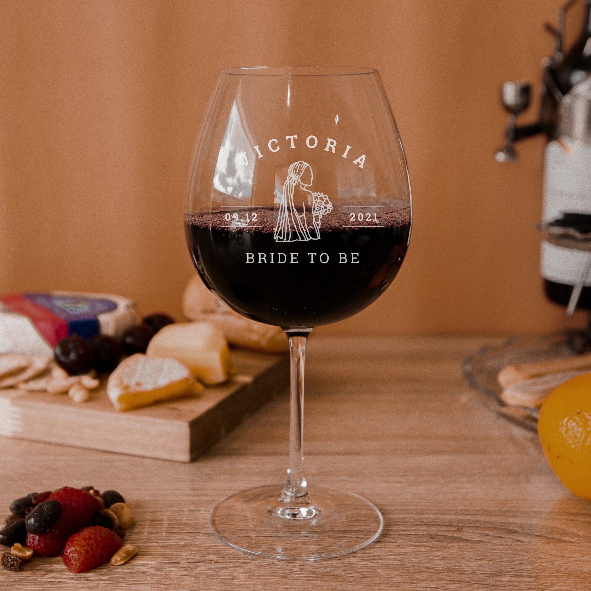 Personalised Foldable Portable Wooden Acacia Travel 4 People Picnic Table & Crystal Wine Glasses, Custom Engraved Wedding, Housewarming Gift