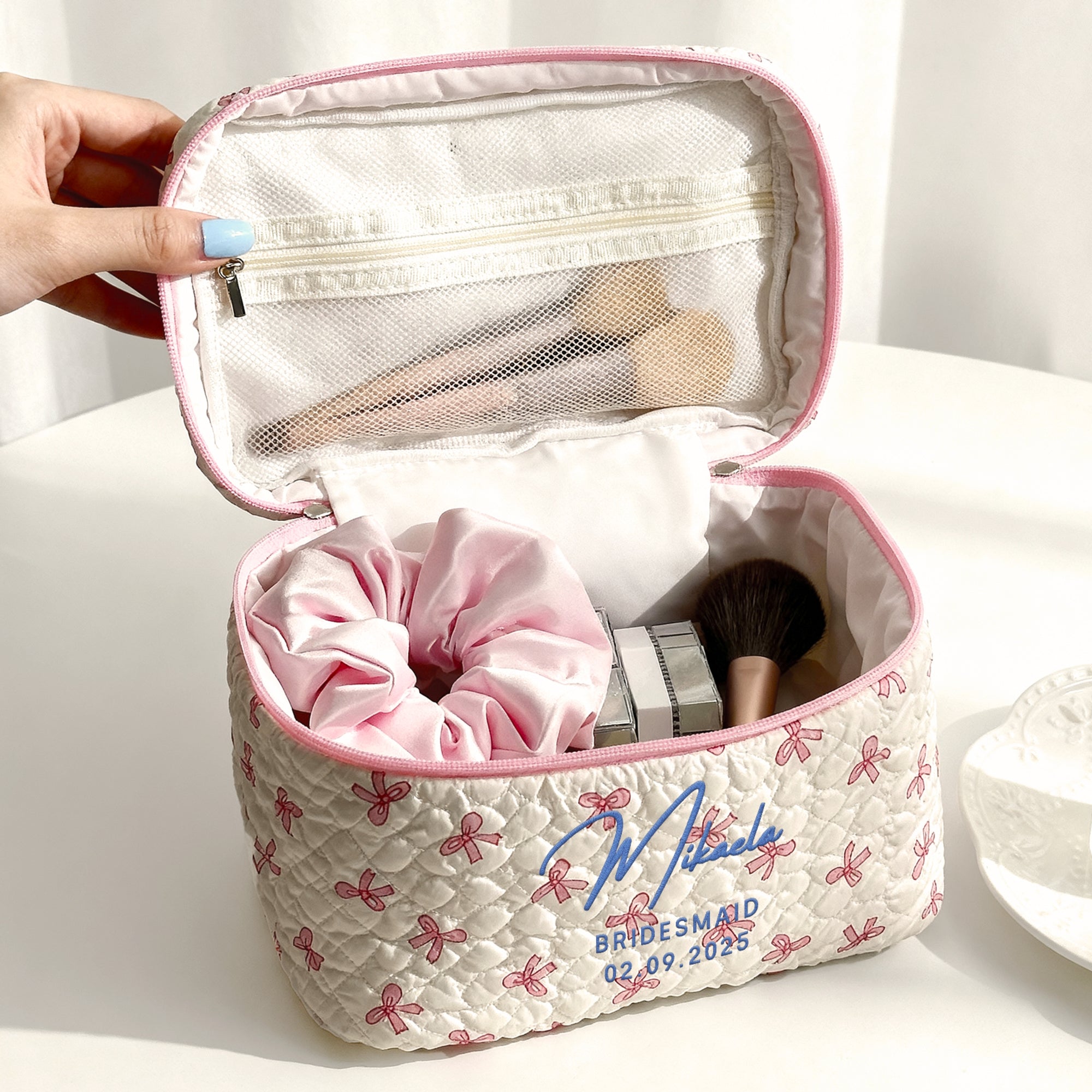 Custom Embroidered Pink Bow Quilted Makeup Bag Set, Personalised Cosmetic Pouch Travel Toiletry Storage, Bridesmaid Destination Wedding Gift