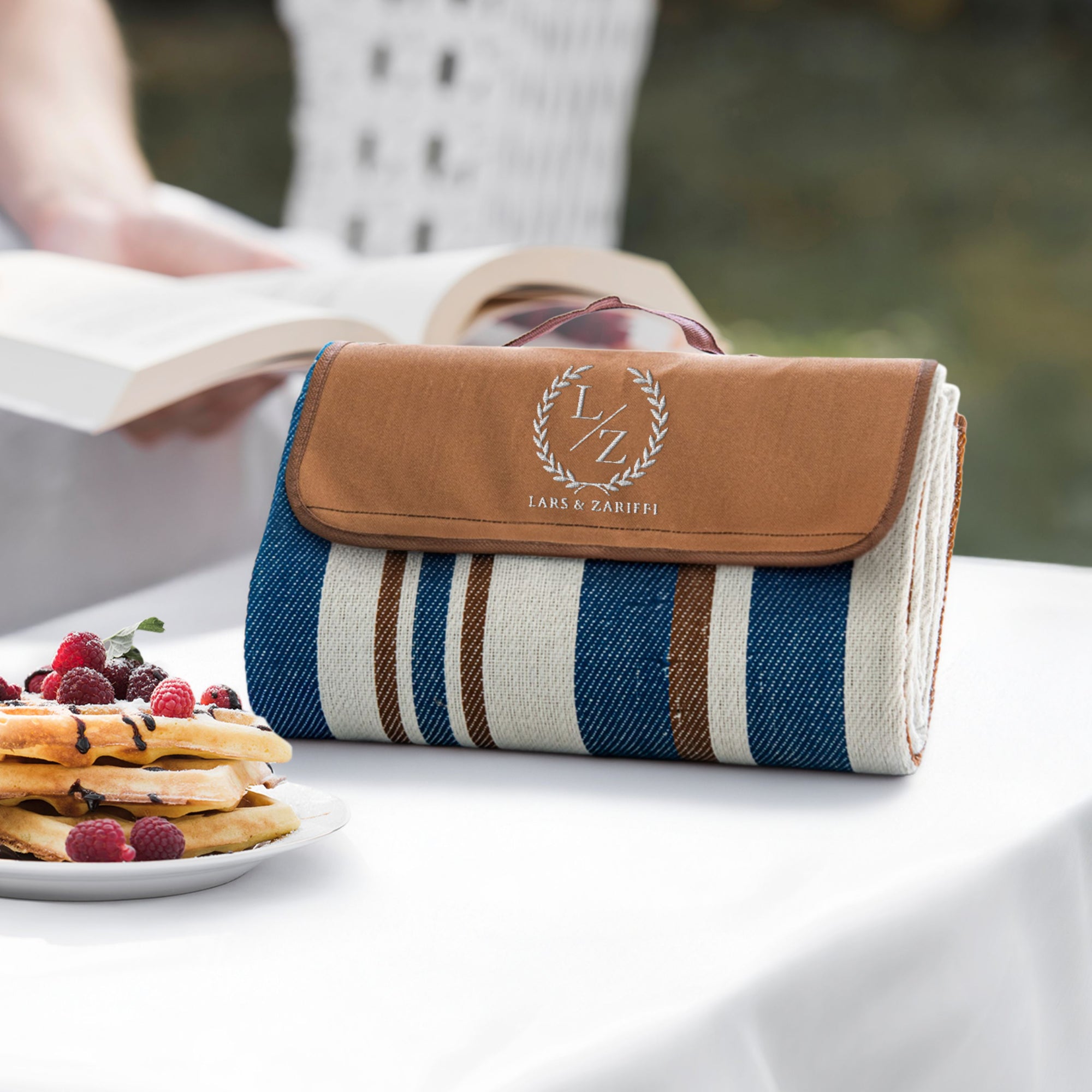 Custom Embroidered Waterproof Outdoor Carry Handle Picnic Blanket, Personalised Durable Portable Camping Beach Park Rug, Wedding Mother Gift