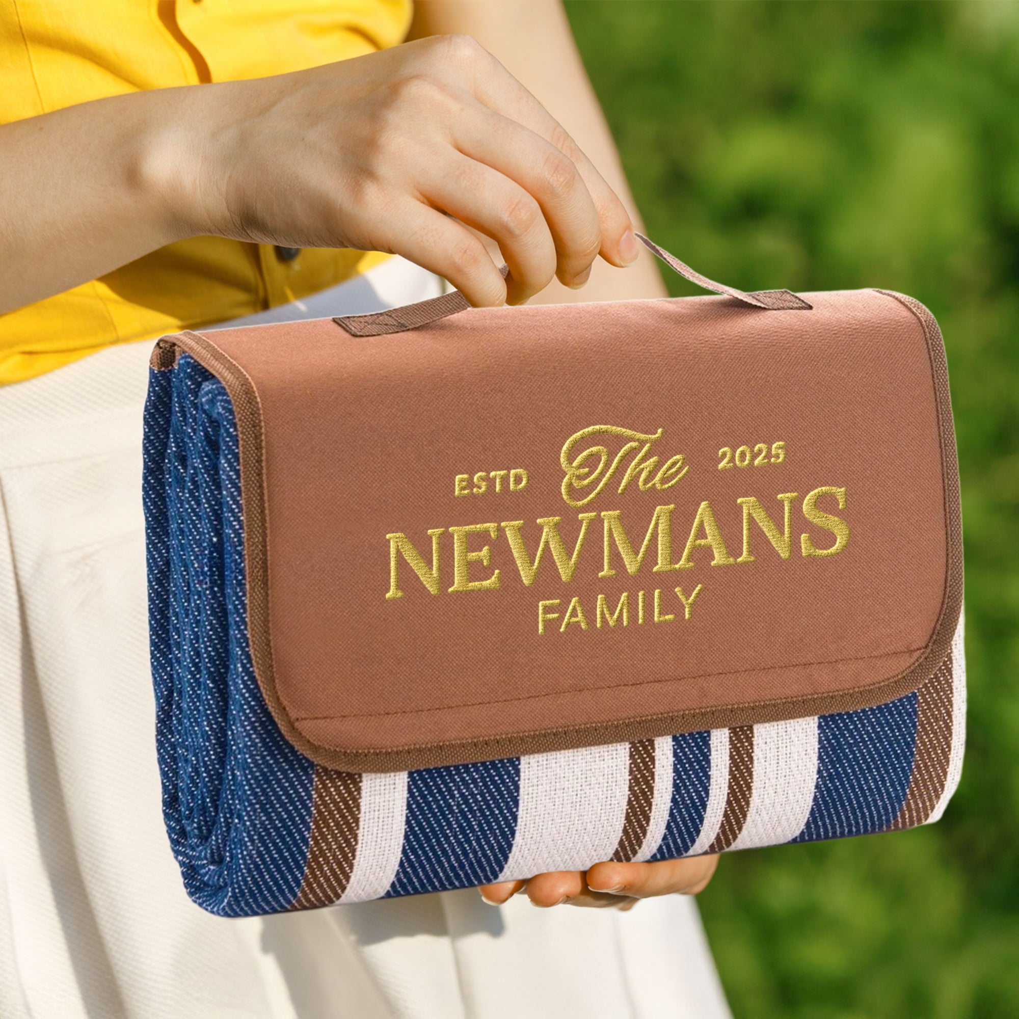 Custom Embroidered Waterproof Outdoor Carry Handle Picnic Blanket, Personalised Durable Portable Camping Beach Park Rug, Wedding Mother Gift