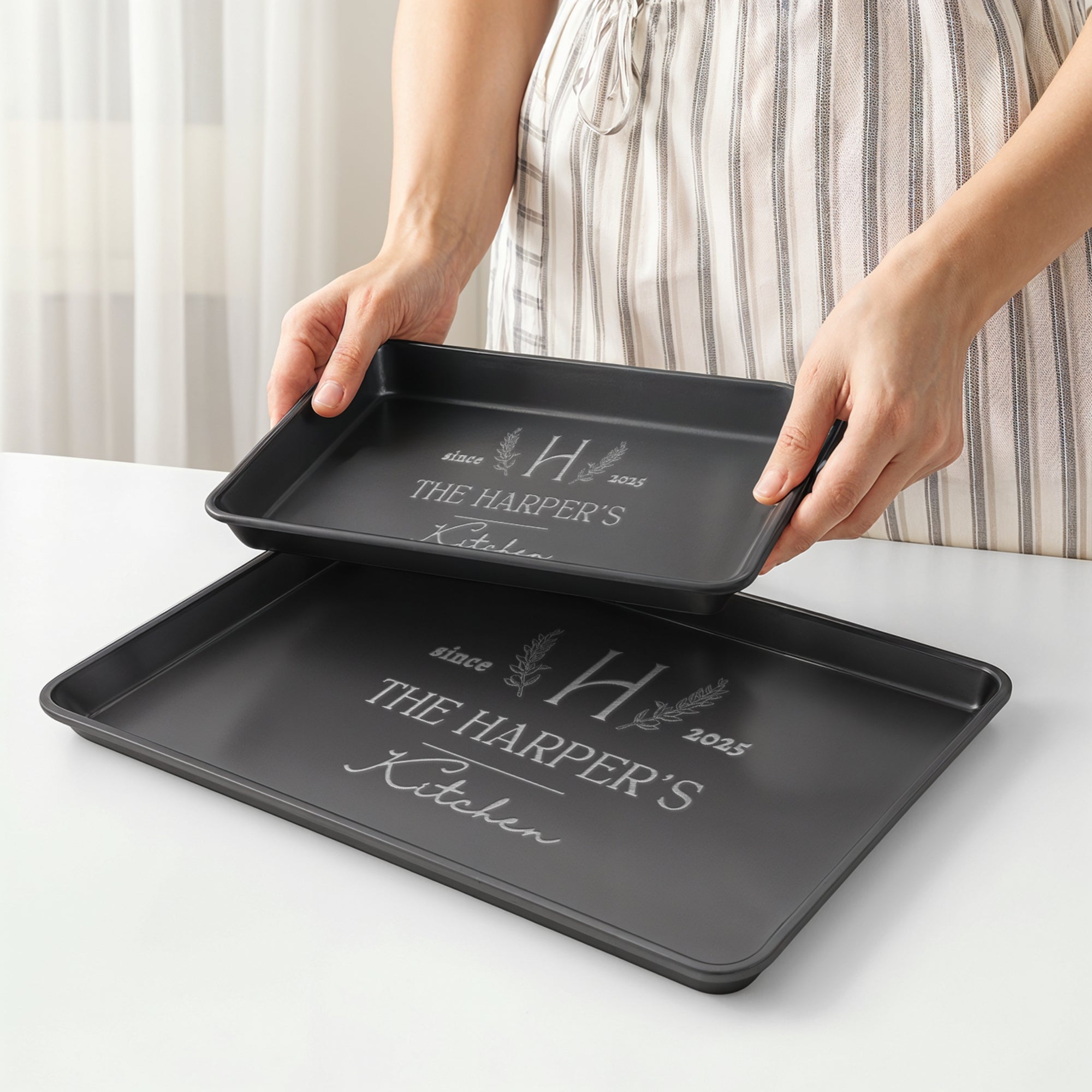 Custom Engraved Rectangle Black Steel Baking Tray, Personalised Non-Stick Carbon Steel Oven Pan, Kitchen, Home Chef, Baker Grandma Xmas Gift