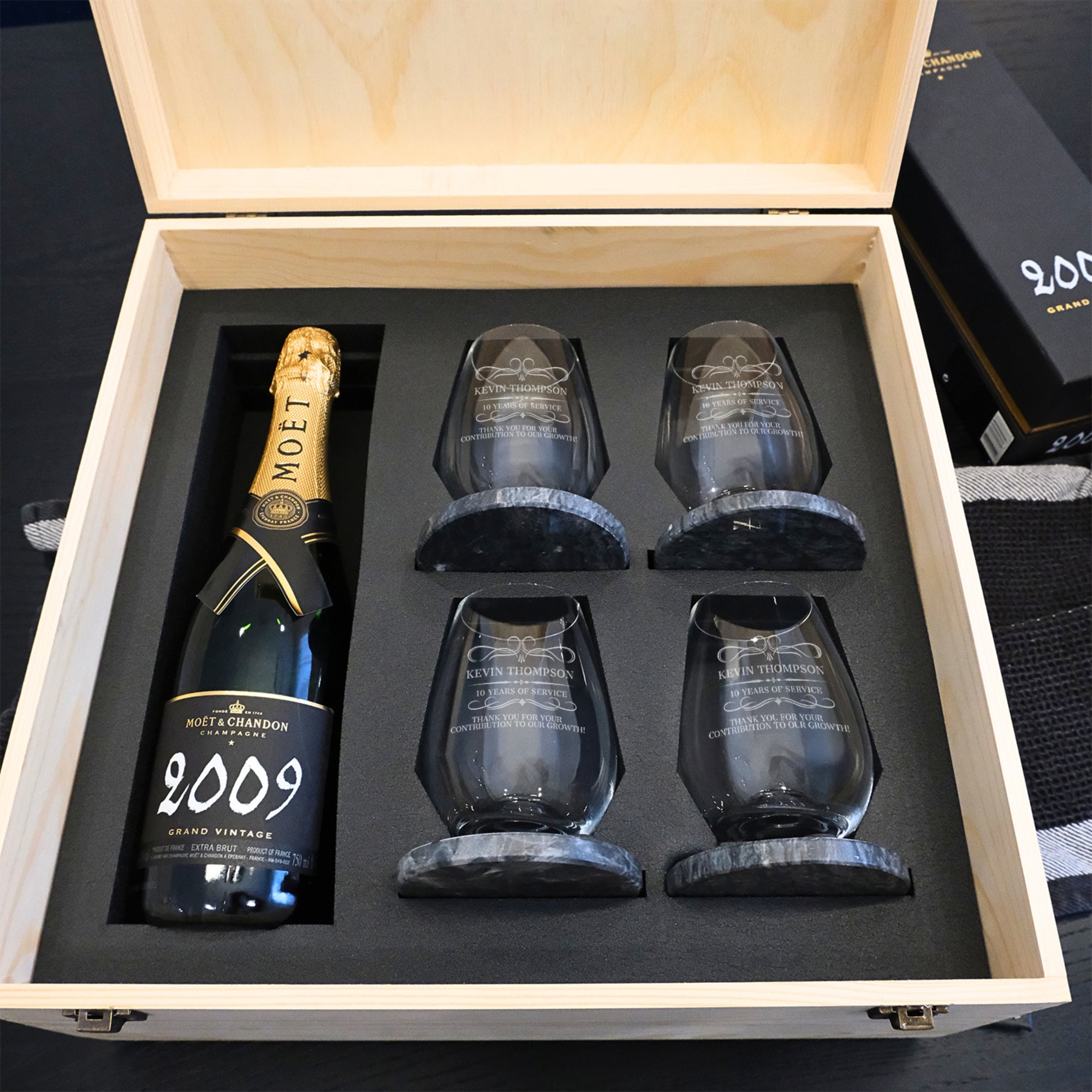 Personalised 4 Crystal Wine Glasses, Marble Coasters in Custom Etched Wooden Box, Bridesmaid Wedding, Birthday Housewarming Anniversary Gift