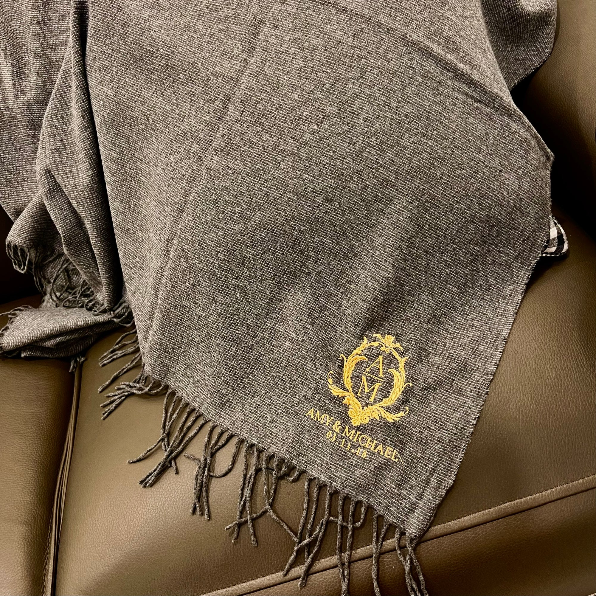 Personalised Premium Wool Blend Throw, Custom Embroidered Logo Luxury Blanket, Mum, Birthday, Xmas, Housewarming, Wedding, Anniversary Gift