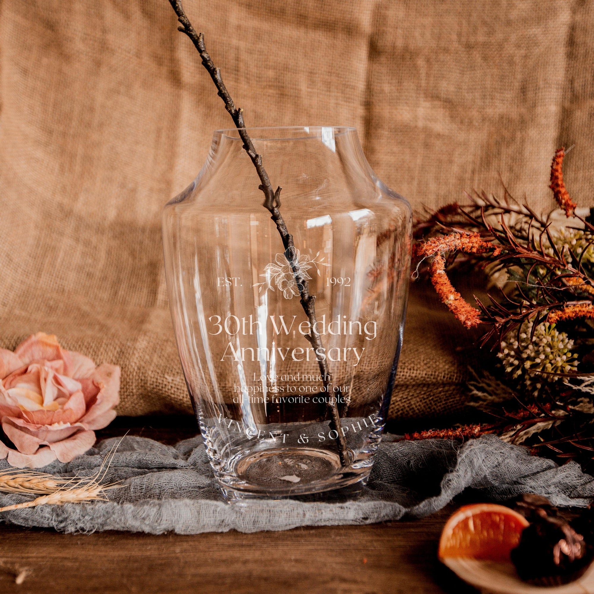 Personalised Large Evocative Designer Clear Glass Vase, Custom Engraved Memorial Wedding Gift for Bridesmaid, Mother of Bride/ Groom, Housewarming, Anniversary