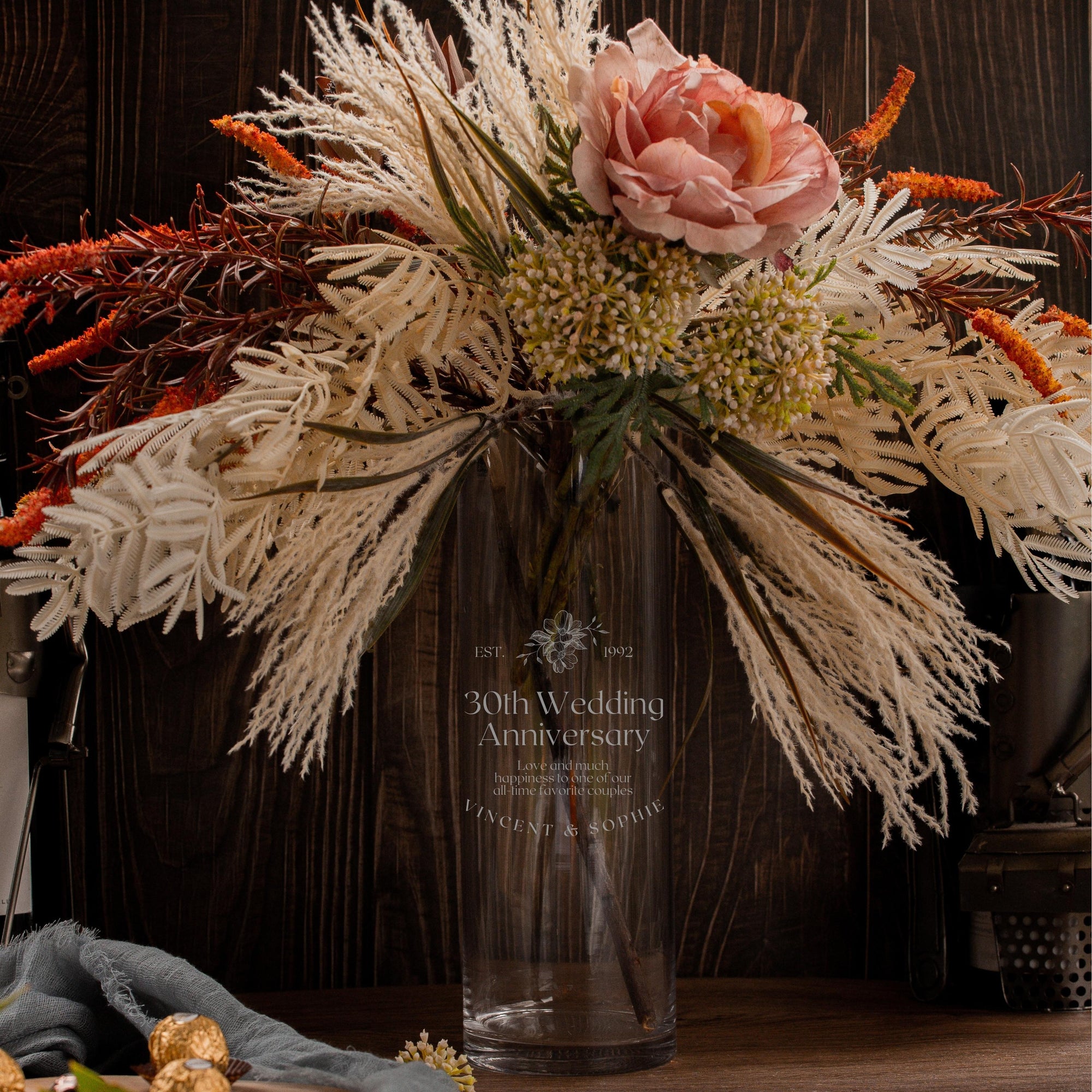 Personalised Cylinder Glass Vase, Custom Engraved Memorial Wedding Gift for Bridesmaid, Mother of Bride/ Groom, Housewarming, Anniversary