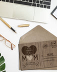 Personalised Wooden Mother's Day Postcard, Custom Engraved Timber Celebrate Message & Name Post Card with Display Stand, Wood Carved Keepsake Gift Card for Mum, Mom, Grandma, Her