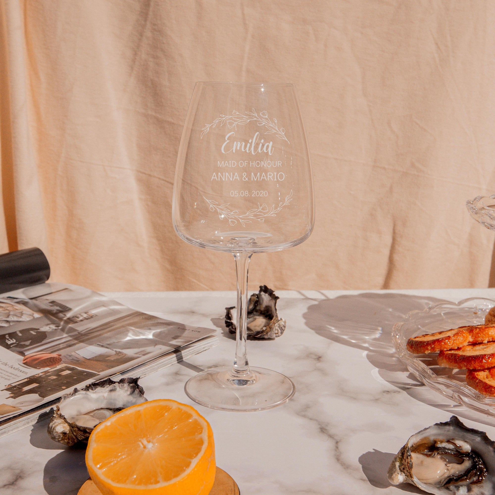 Personalised Red Wine 580ml Glasses, Laser Custom Engraved Champagne Glass, Corporate/ Birthday Housewarming Gift, Wedding Bridesmaid Favour