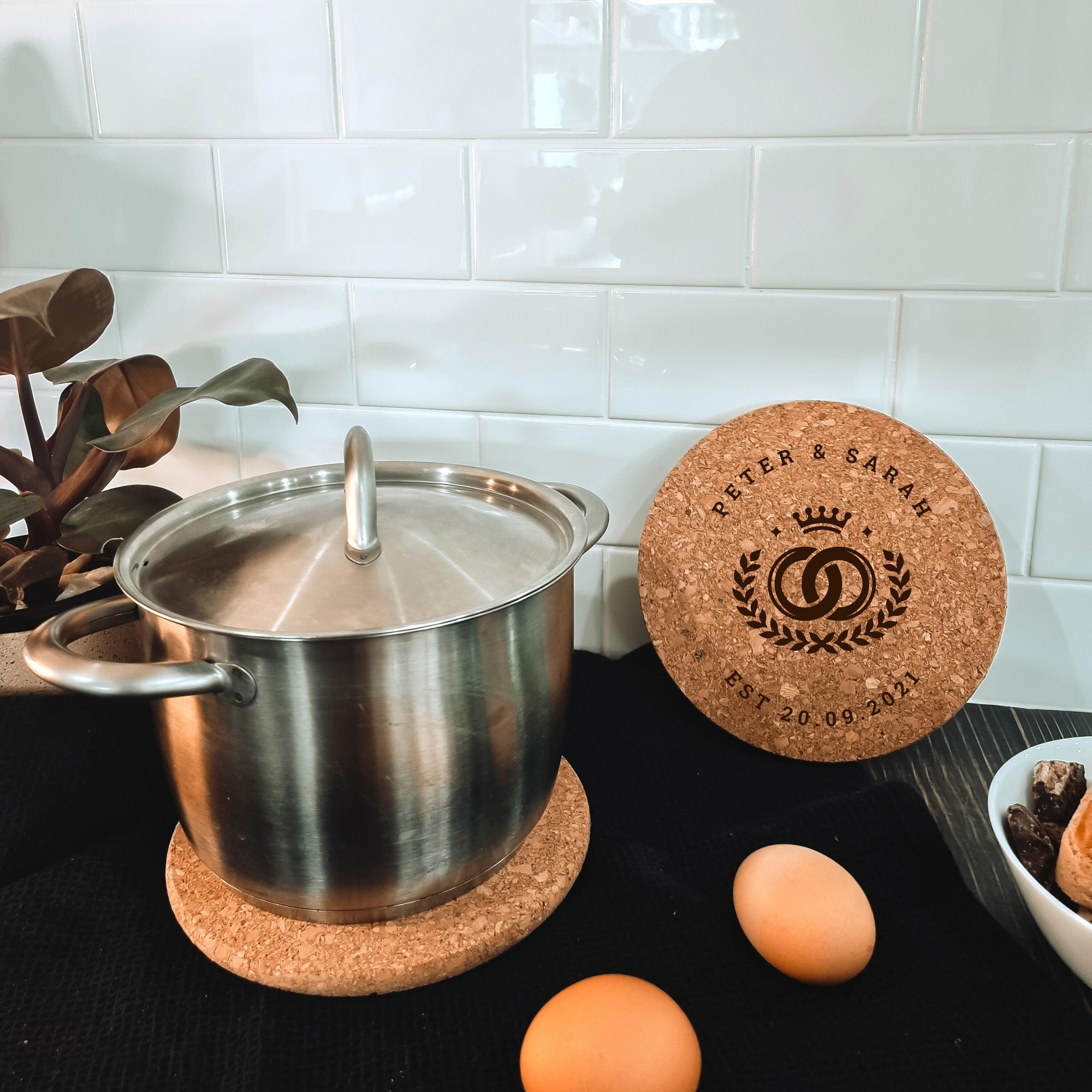 Personalised Round Cork Heat Pot Stand/ Holder, Custom Engraved Proof Mat Hot Pad/ Trivet, Wedding, Anniversary, Housewarming, Birthday Gift