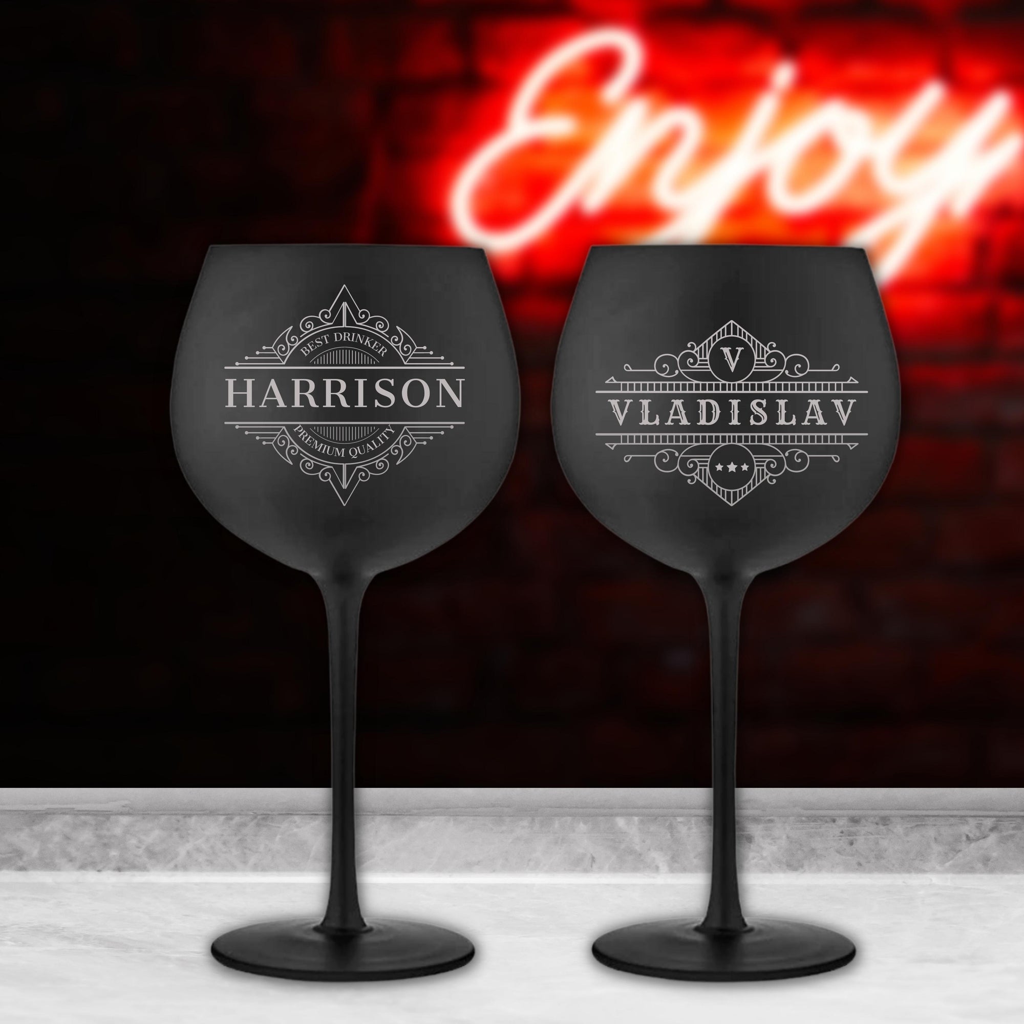 Engraved 600ml Matte Black Gin/ Spirits Stemless Wine Glass, Personalised Custom Monogram Barware, Housewarming/ Wedding, Bridesmaid Gift