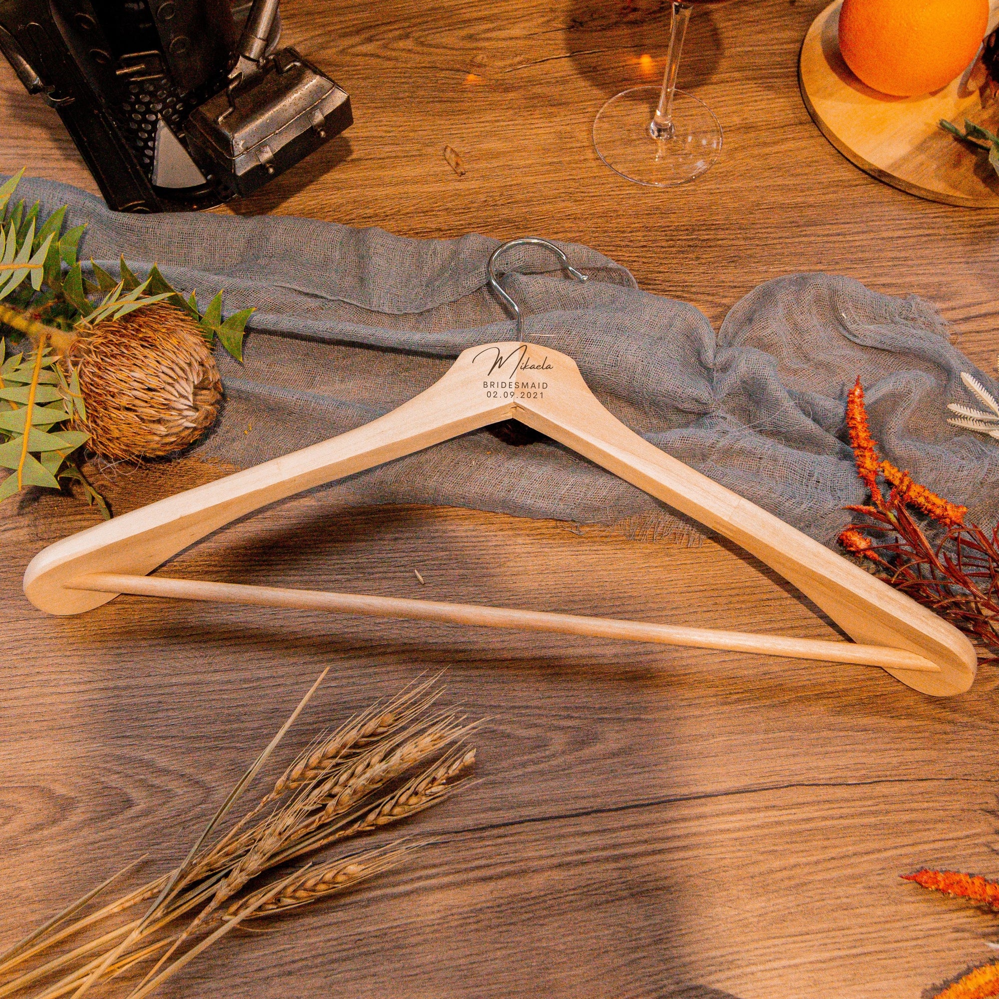 Personalised Wooden Heavy Coat Hanger, Gift for Mom/ Dad/ Grandma/ Grandpa/ Him/ Her, Custom Engraved Wedding/ Bridal/ Groom Mothers/ Fathers Day