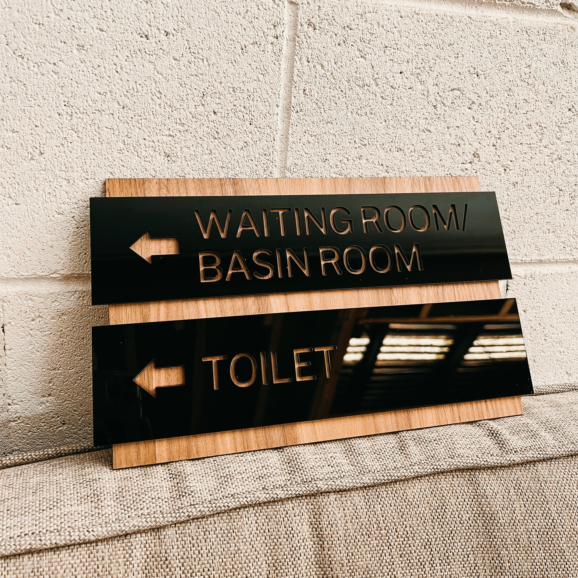 Personalised Wooden & Acrylic Wayfinding/ Location Signage/ Custom Made Directional Sign, Room Name/ Arrow Signs, Number Plaque, Wall Room Plate, Company Signage for Office, Apartment, Hotel, Gym, Restaurant