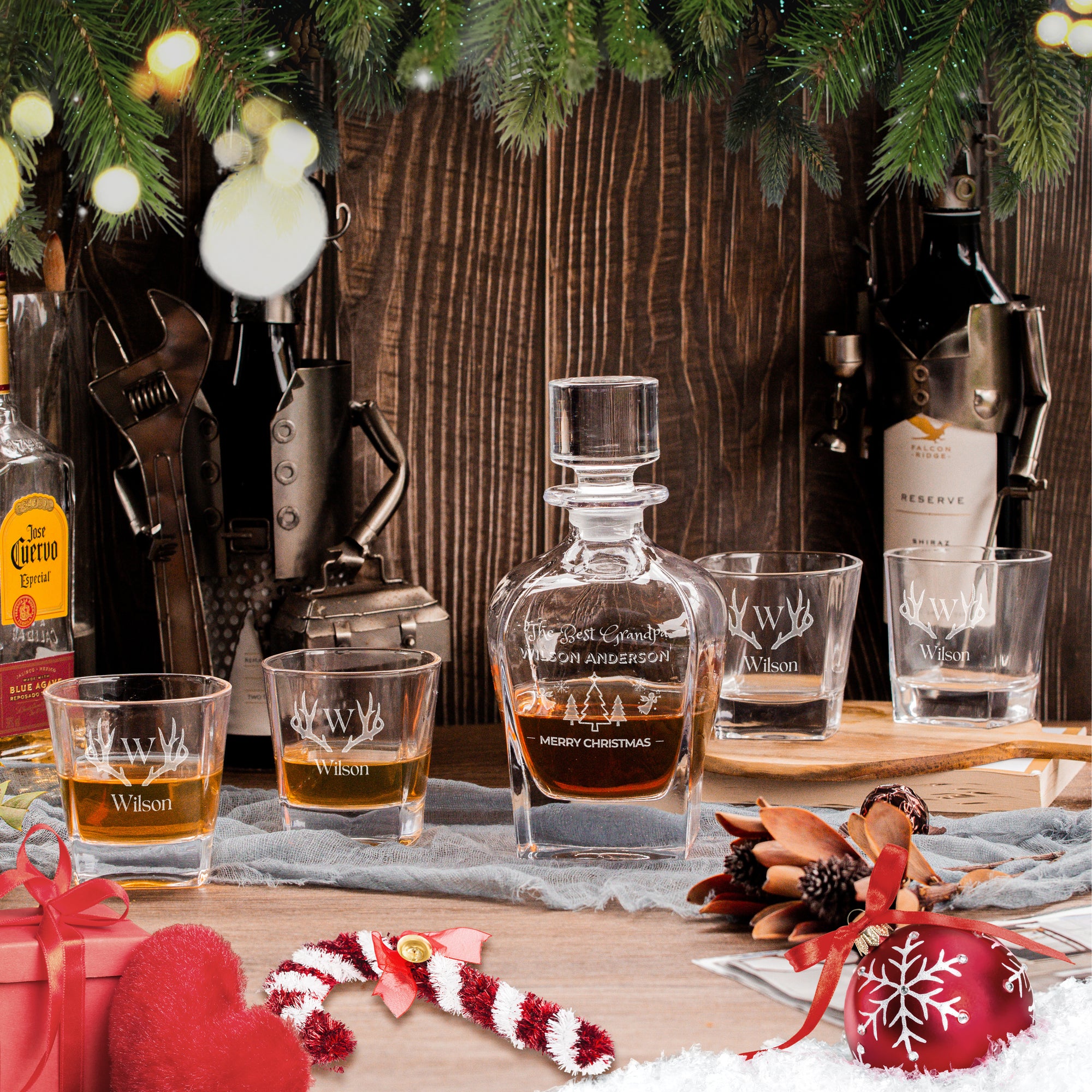Christmas Engraved Whiskey Decanter Set with 4  Scotch Glasses - Carafe, Personalised Custom Premium Whisky Xmas New Year, Birthday, Bar Gift for Dad/ Him