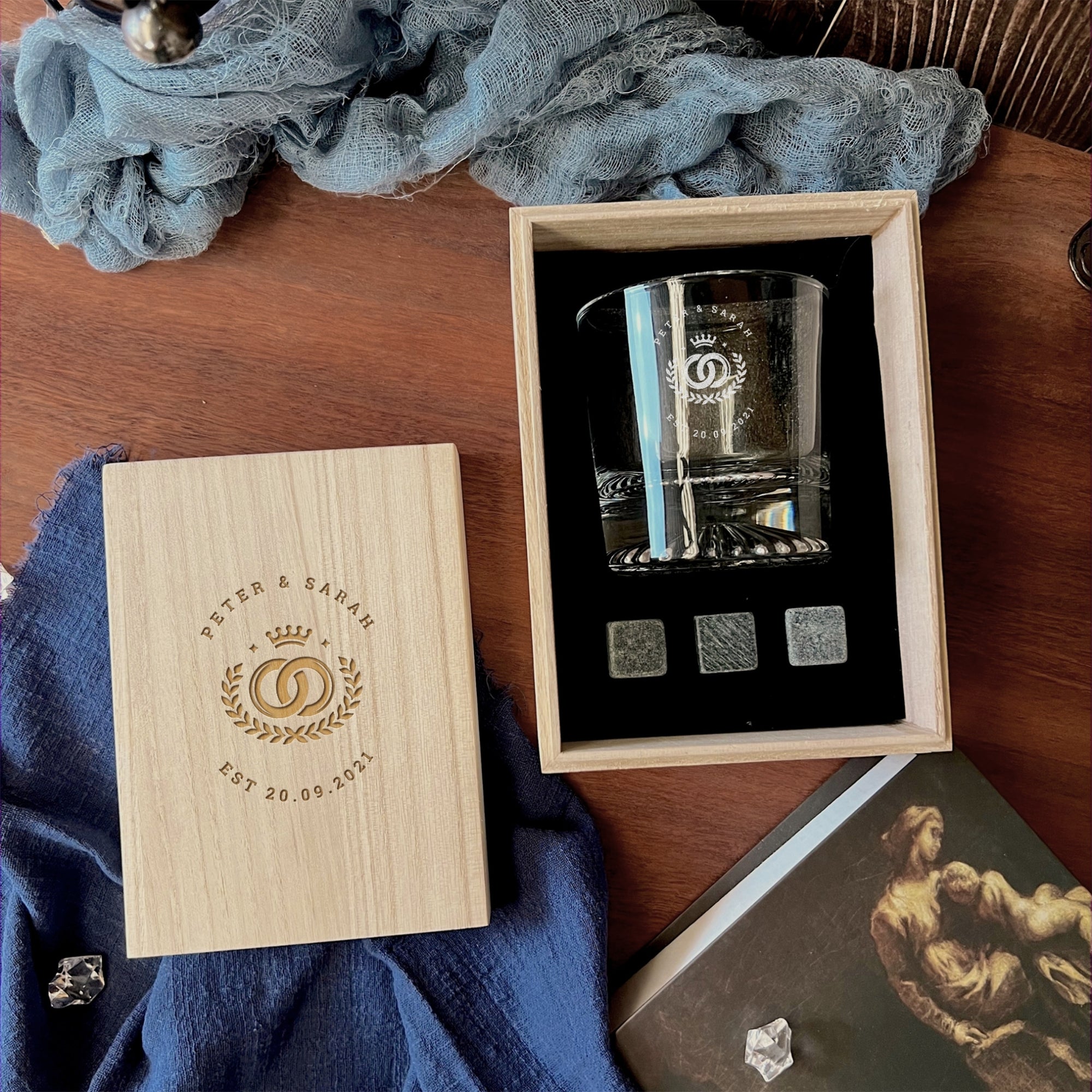 Personalised Wooden Whiskey Gift Box, Round Pattern Thick Base Glass, Ice Stones, Coaster, Custom Engraved Wedding Barware, Groomsman Gift