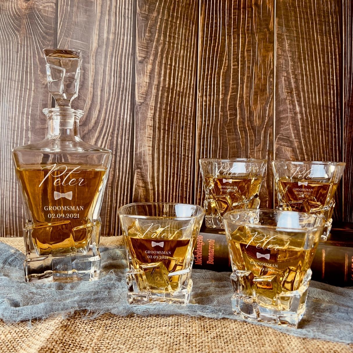 Personalised 950ml Whiskey Decanter Set with 4 Scotch Glasses, Custom Engraved Housewarming, Birthday, Groomsmen Whisky Barware Gift for Him
