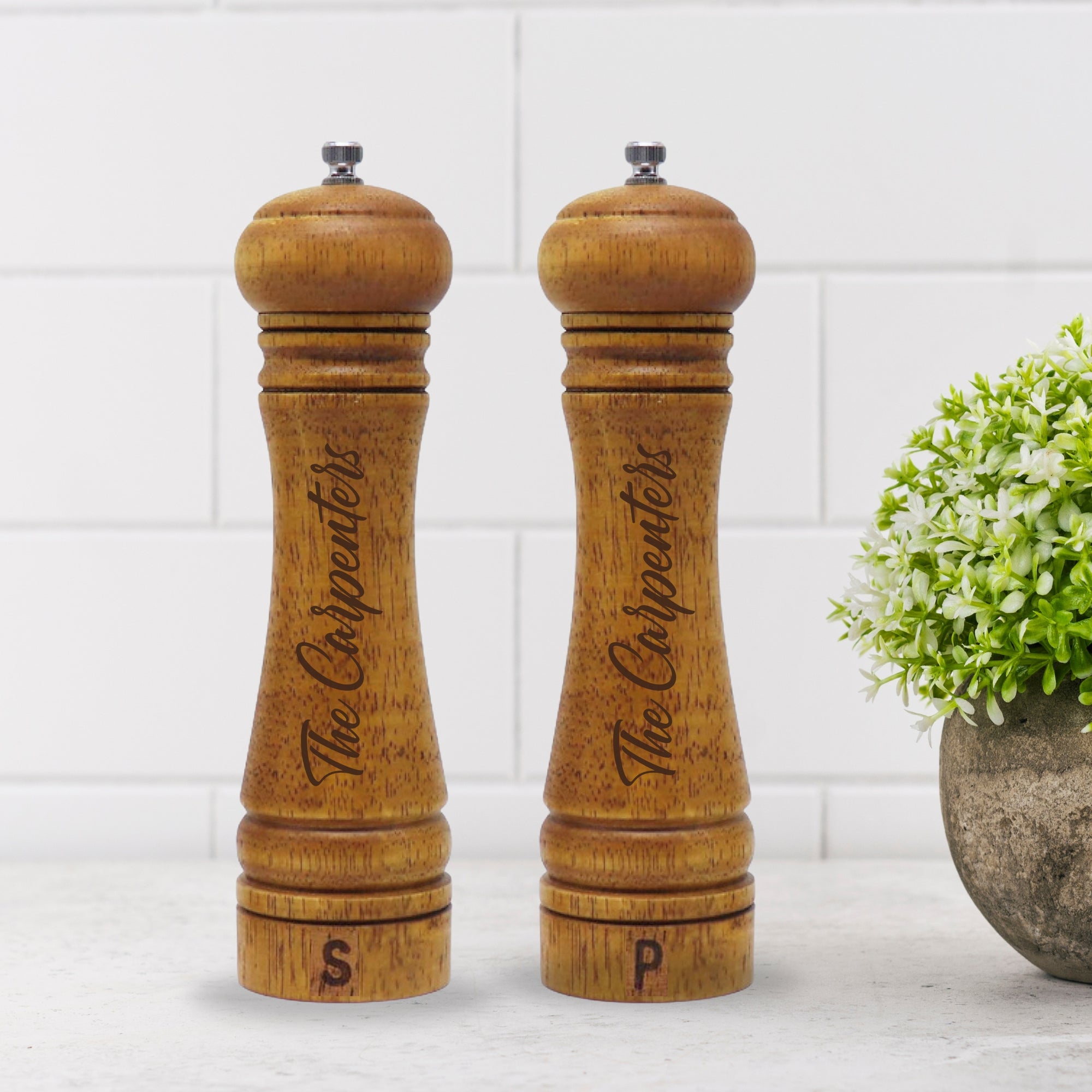 Personalised Wooden Salt and Pepper Grinder, Base Set, Custom Engraved Mill Shaker, Manual Spice Crusher Kitchen Utensils, Housewarming Gift