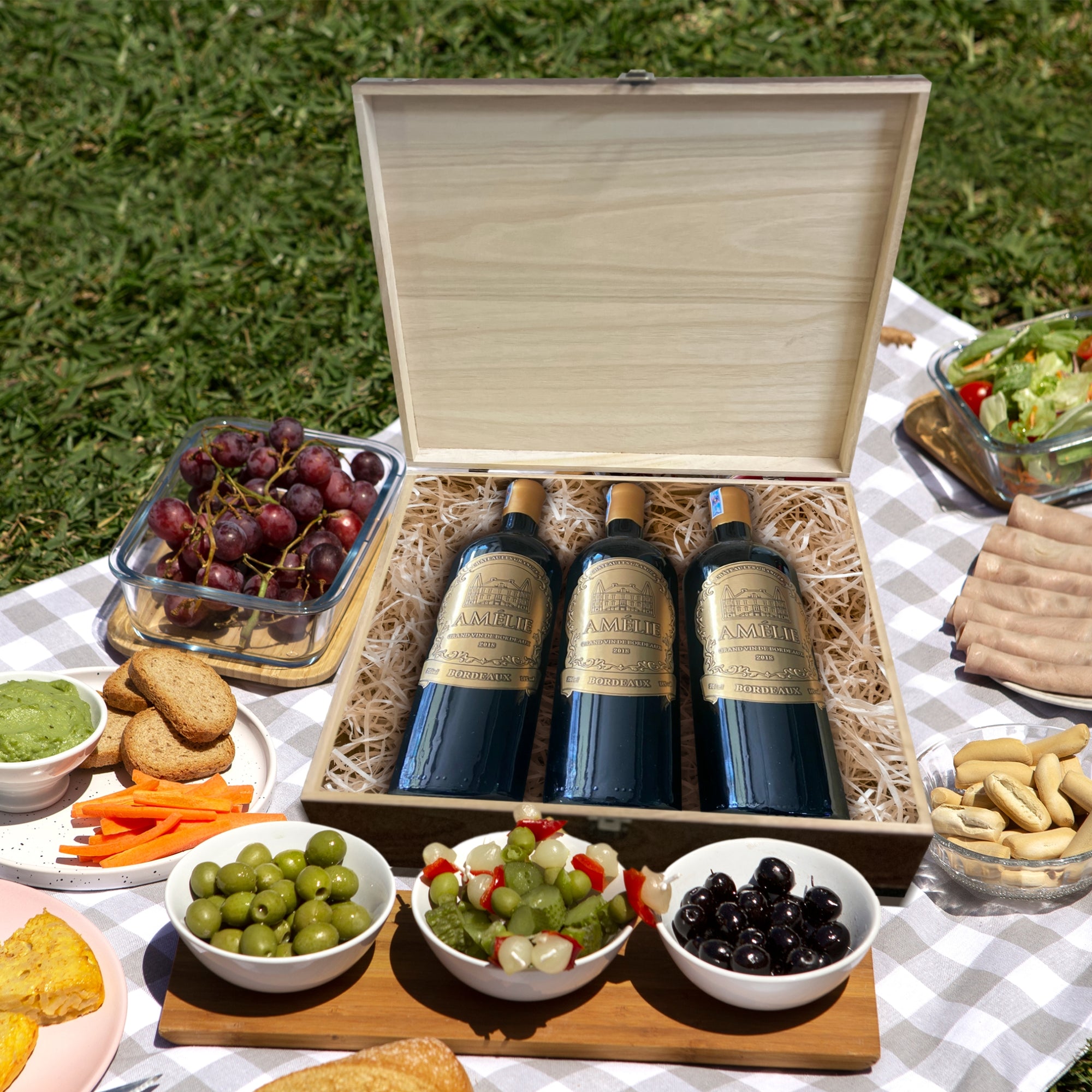 Custom Engraved Vintage Wooden Keepsake/ Triple Wine Box, Personalised Wedding Favours, Birthday, Corporate Storage Jewellery Gift Storage