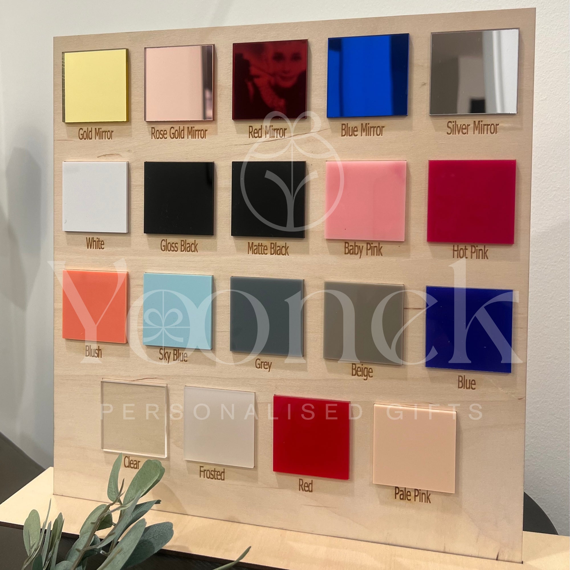 Acrylic_Colour_Swatch___Yoonek_GIfts