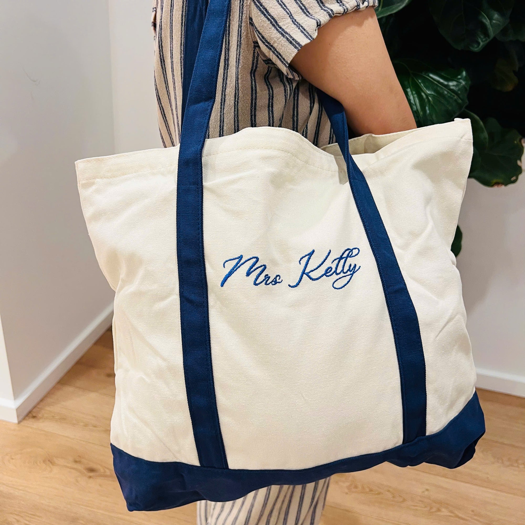 Custom Embroidered Canvas Tote, Personalised Logo Travel School Shoulder Bag, Bridesmaid Party Destination Wedding Favor Xmas Corporate Gift
