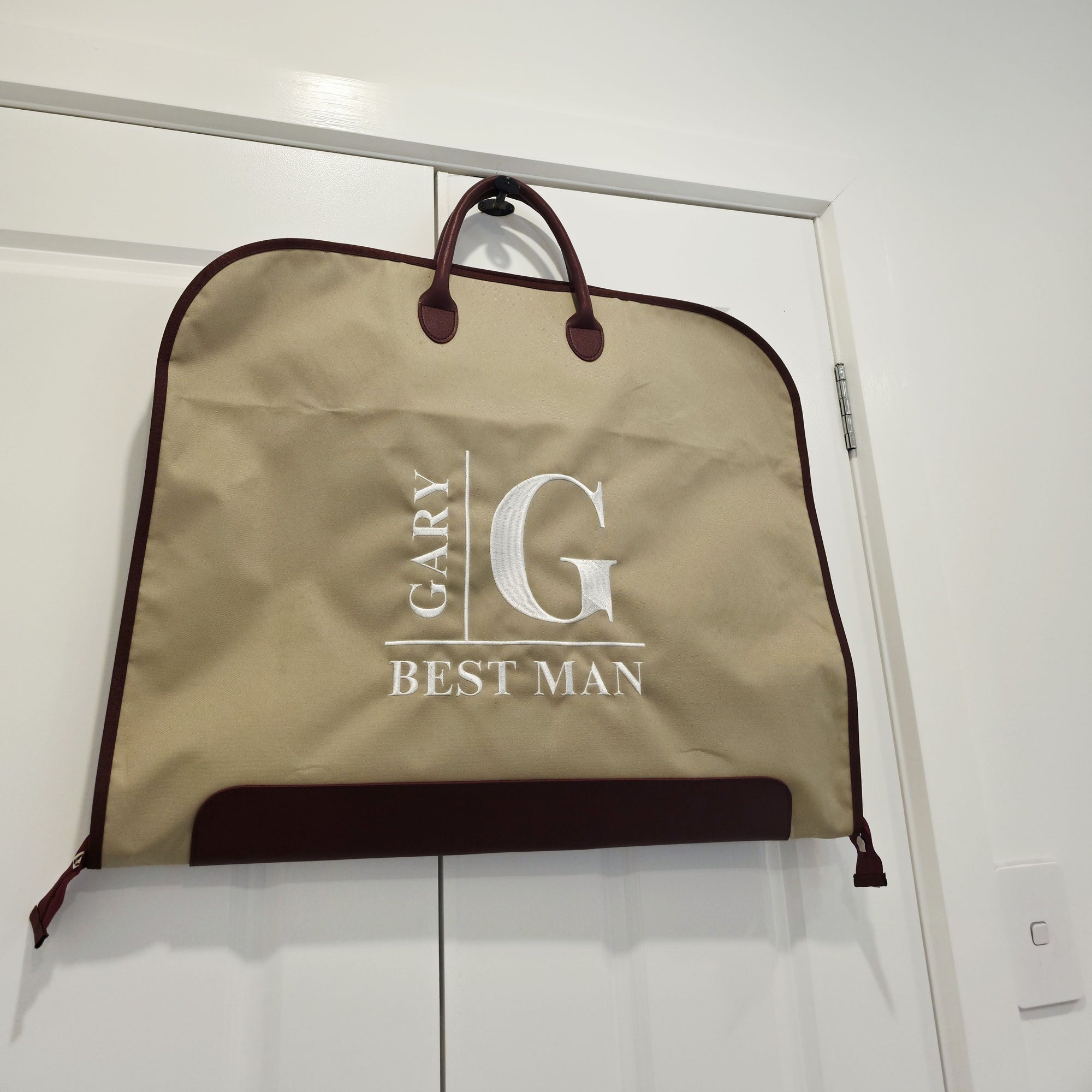 Custom Embroidered Carry Suit Bag, Personalised Travel Garment, Dress Zipper Storage, Business Vest Formal Clothing Organiser Groomsman Gift