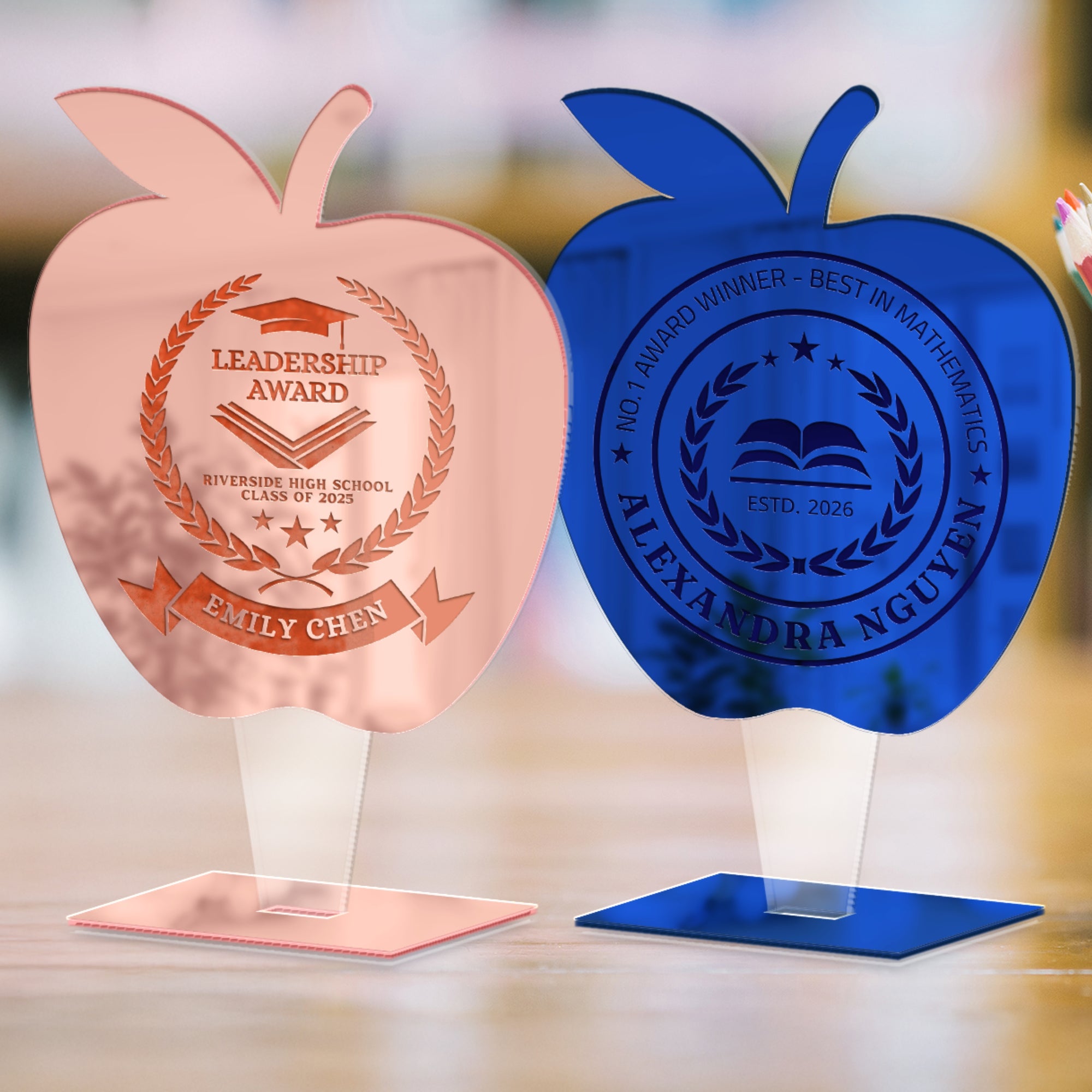 Personalised 3D Apple Award Plaque/ Custom Engraved Acrylic School Graduate Teacher Trophy, Sport Coach, Mentor Keepsake Xmas Corporate Gift