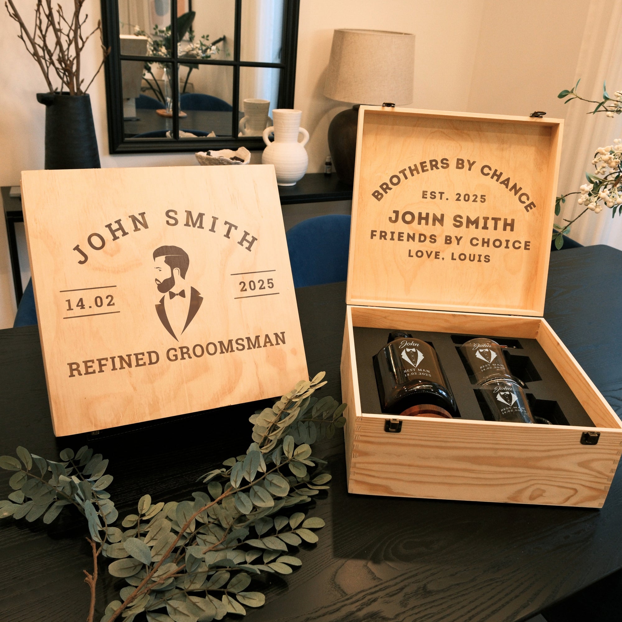 Personalised Beer Growler Gift Set &amp; 2 Tankard Mugs, Acacia Coasters, Bottle Opener in Custom Engraved Logo Wooden Box, Groomsman, Dad Gift