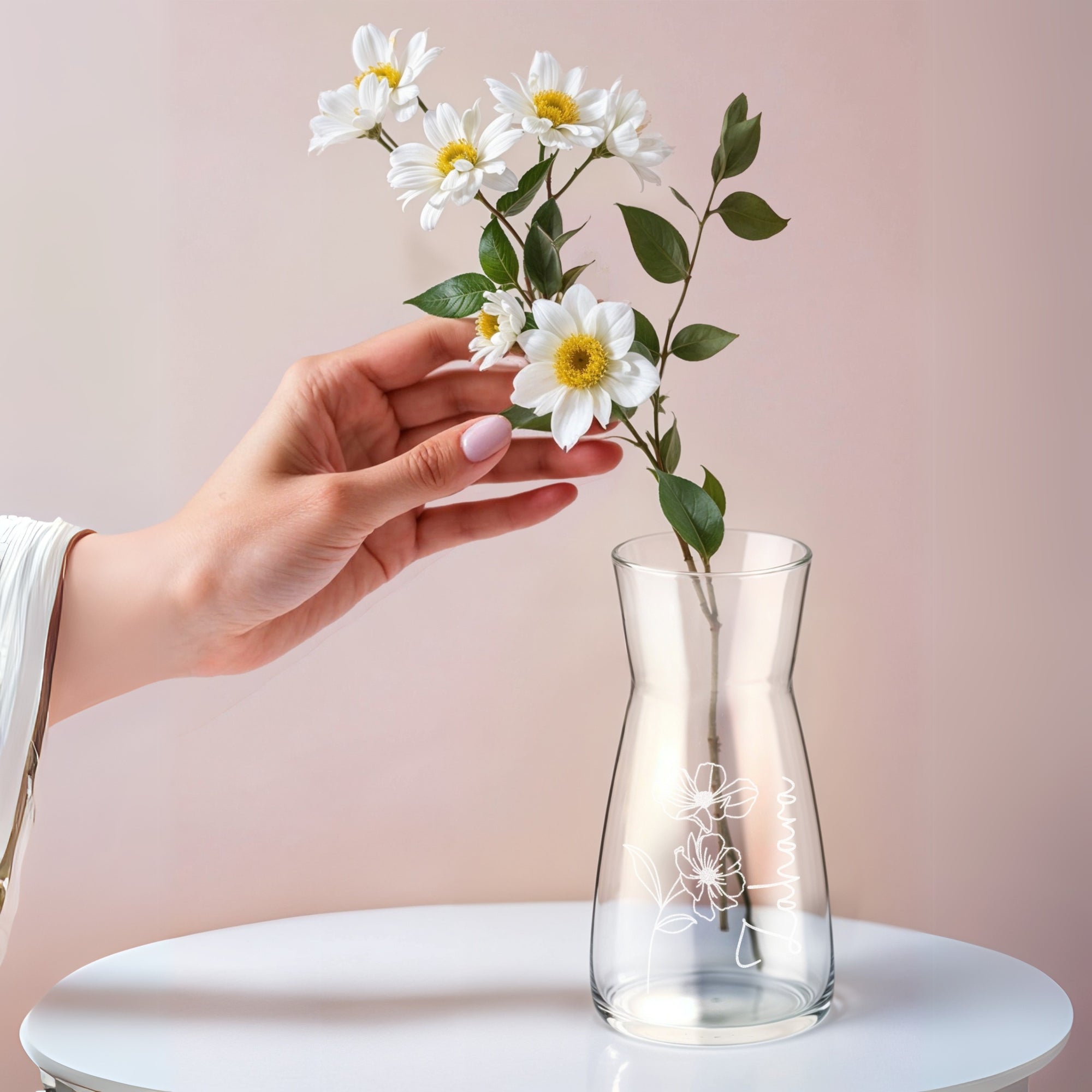 Personalised Etched Birth Flower Glass Carafe Vase, Home Wedding Decor, Bridesmaid Favor, Christening Housewarming Anniversary Birthday Gift