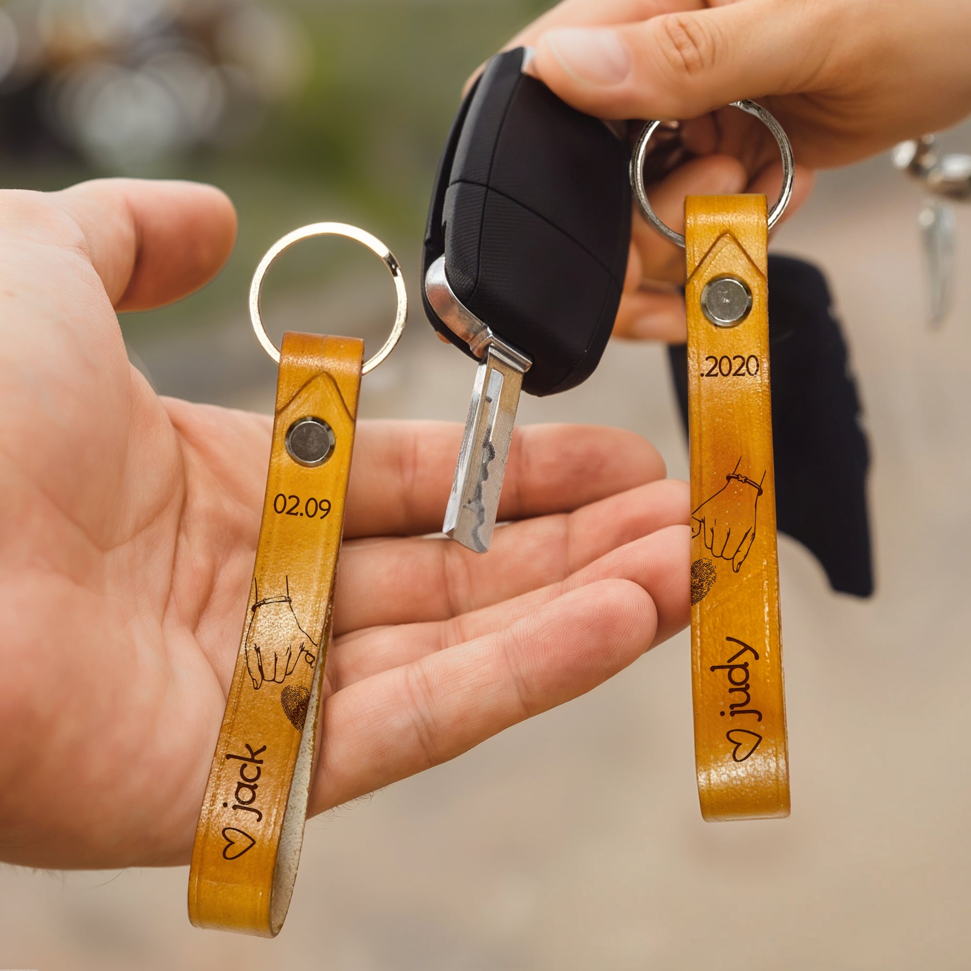 Personalised Pair of Cowhide Real Leather Keychains, Custom Laser Engraved Couple Keyrings, Anniversary, Wedding, Birthday, Christmas Gift