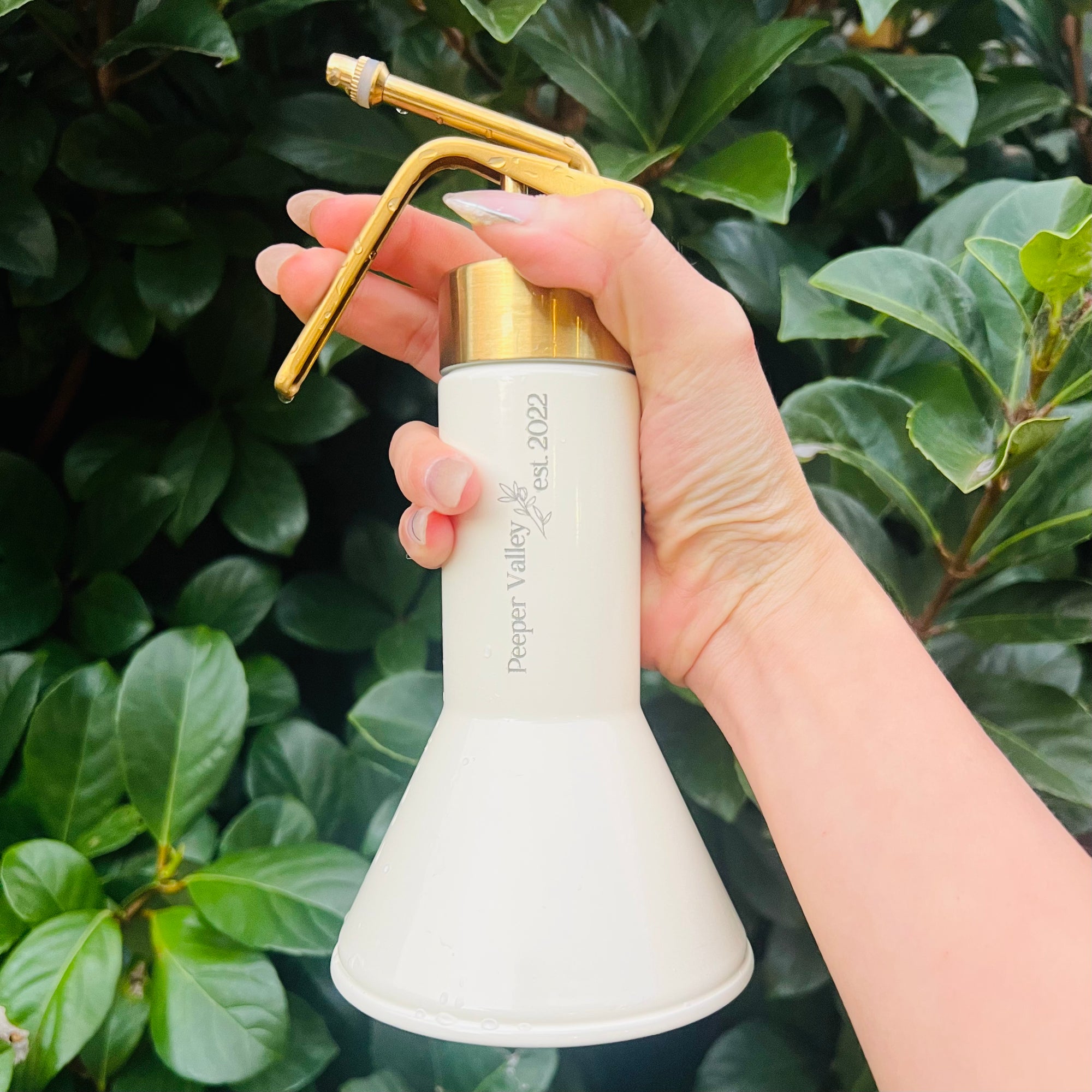 Personalised Plant Mister, Custom Engraved Flower/ Garden Sprayer, Teacher, Anniversary, Housewarming, Wedding, Birthday, Mom, Dad Xmas Gift