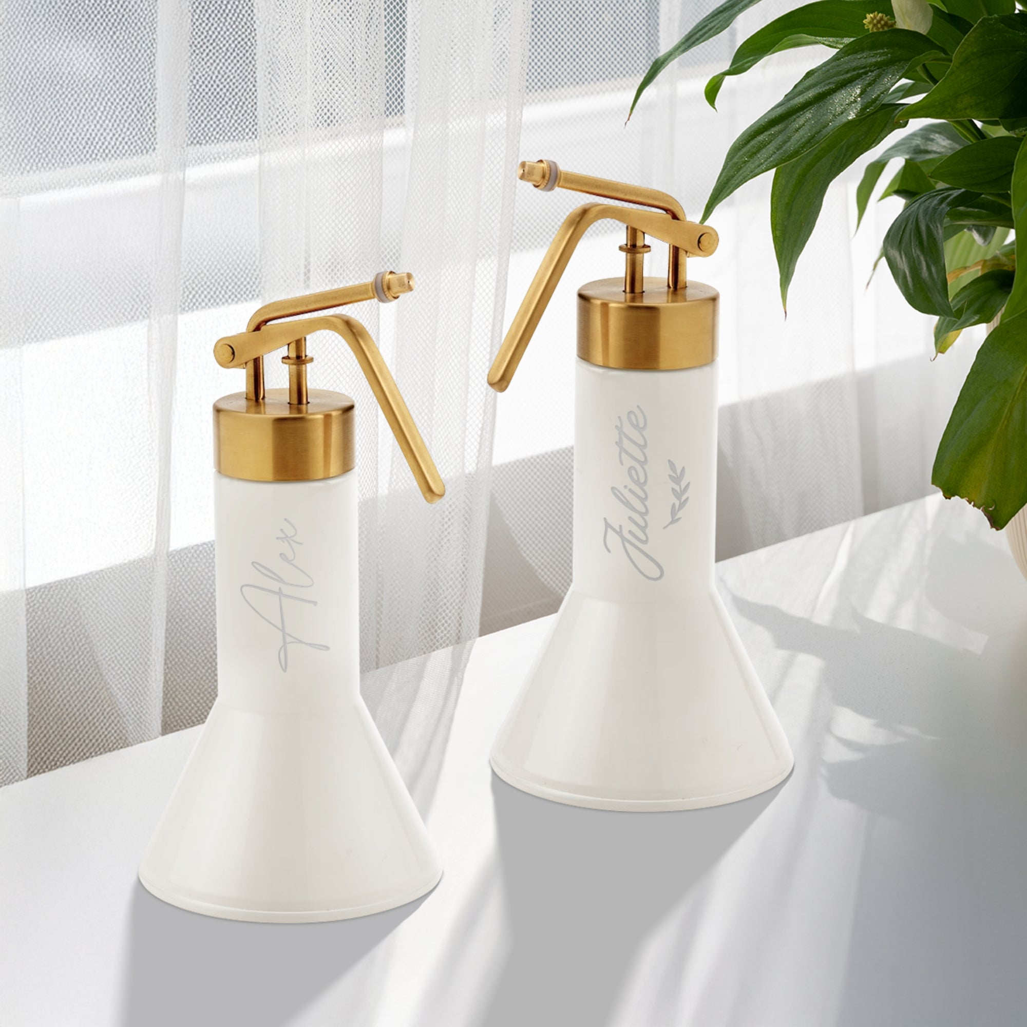 Personalised Plant Mister, Custom Engraved Flower/ Garden Sprayer, Teacher, Anniversary, Housewarming, Wedding, Birthday, Mom, Dad Xmas Gift