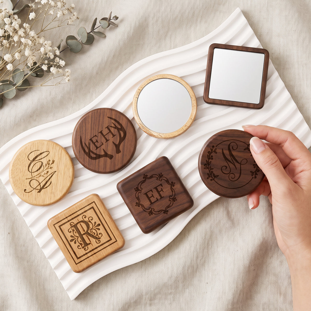 Personalised engraved wooden pocket makeup mirror