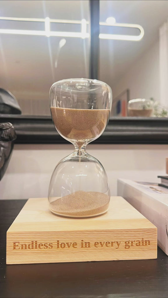 Personalised Glass Hourglass Timer & Wooden Base, Custom Engraved Sand Art Display Decor, Office Accessories, Anniversary Housewarming Gift