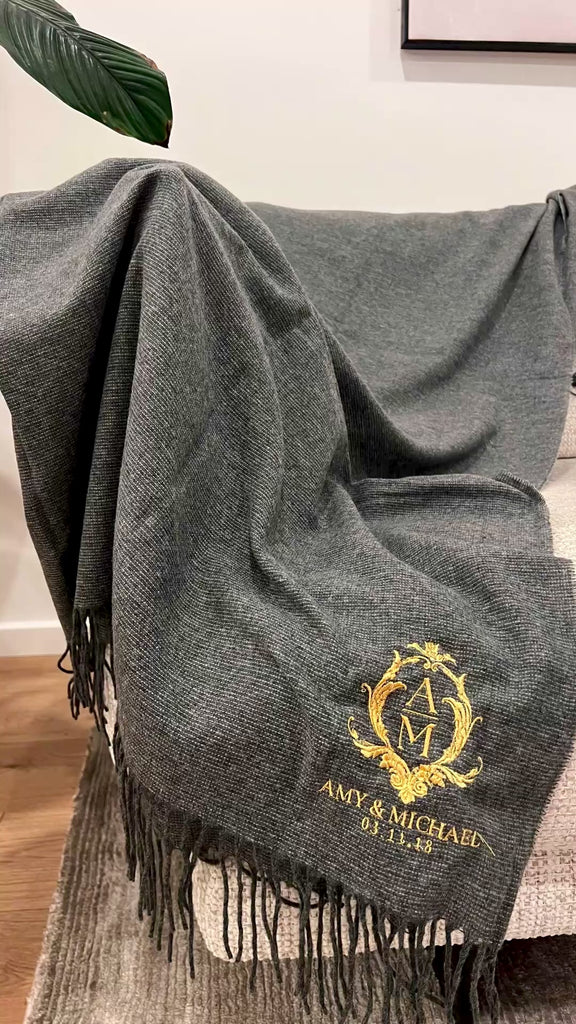 Personalised Premium Wool Blend Throw, Custom Embroidered Logo Luxury Blanket, Mum, Birthday, Xmas, Housewarming, Wedding, Anniversary Gift_Grey