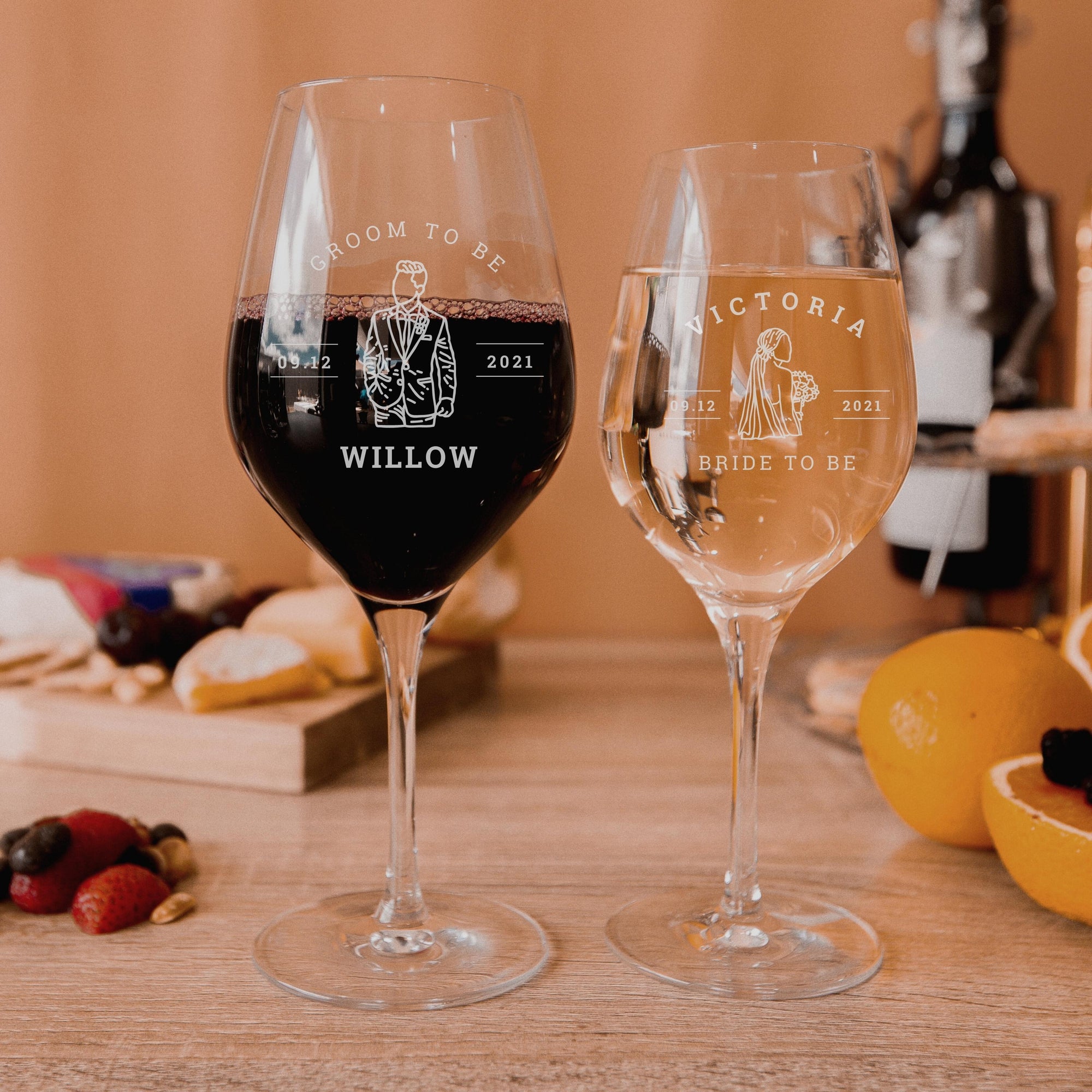 Engraved 480ml  Red Wine Crystal Glass Made in Germany, Personalised Custom Monogram Glassware, Housewarming Groomsmen Bridal Corporate Gift