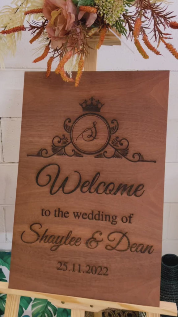 Custom Timber Wedding Welcome Sign, Personalised Rustic/ Vintage/  Boho, Country Hippie style Wooden Names, Ceremony/ Event/ Engagement/ Bridal Shower/ Birthday Signage on Easel