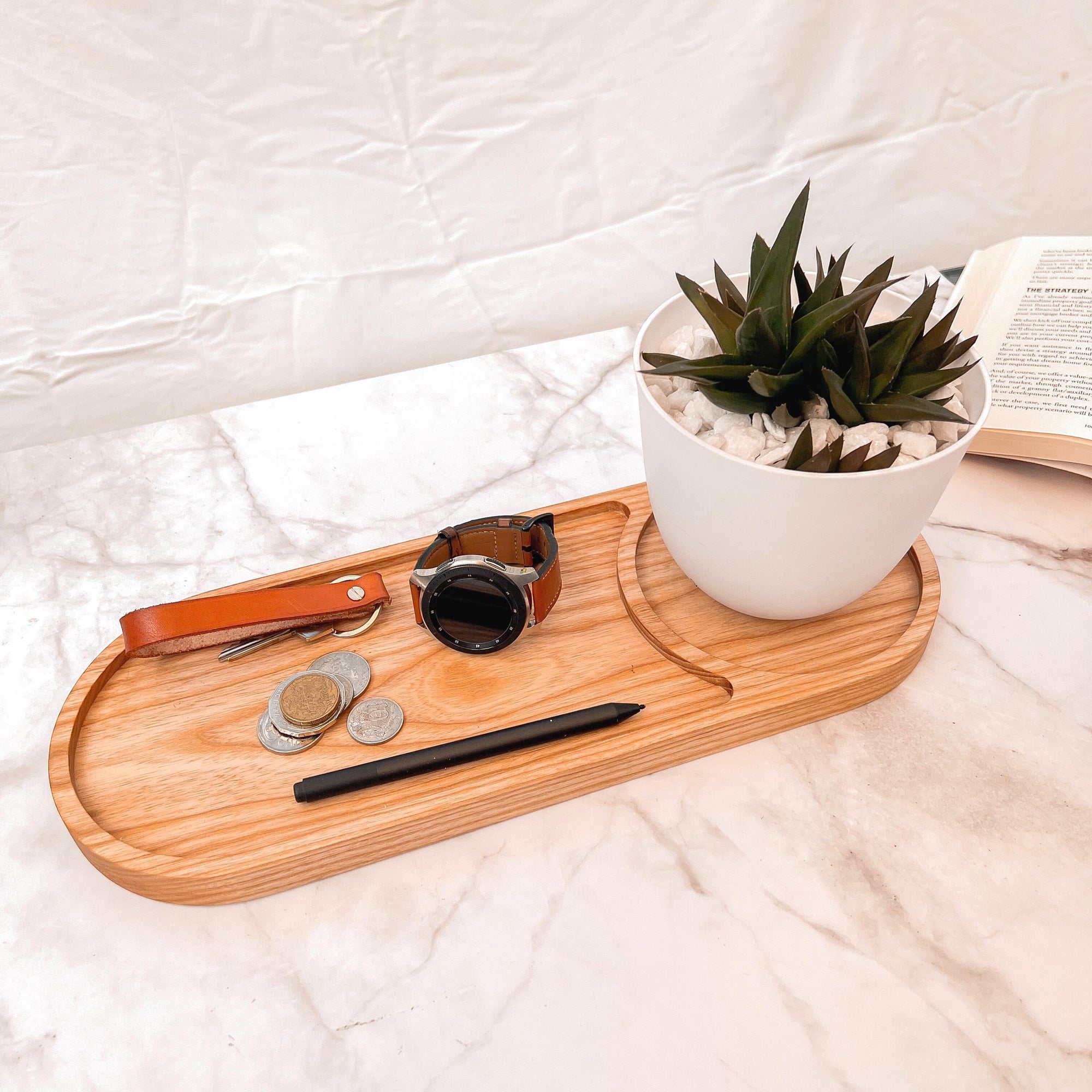 Personalised Wooden Round Catchall Tray with Drink/ Food Holder, Custom Engraved Timber Jewellery Desk Organiser, Mothers Day Gift for Nanny
