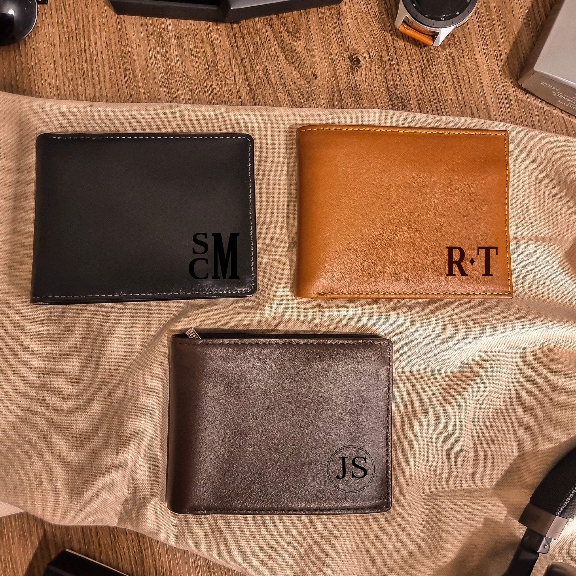 Personalised Genuine Real Leather Cowhide Bifold Wallet, Monogram Custom Engraved Gift for Him/Father/Groomsmen/Dad/ Husband Anniversary
