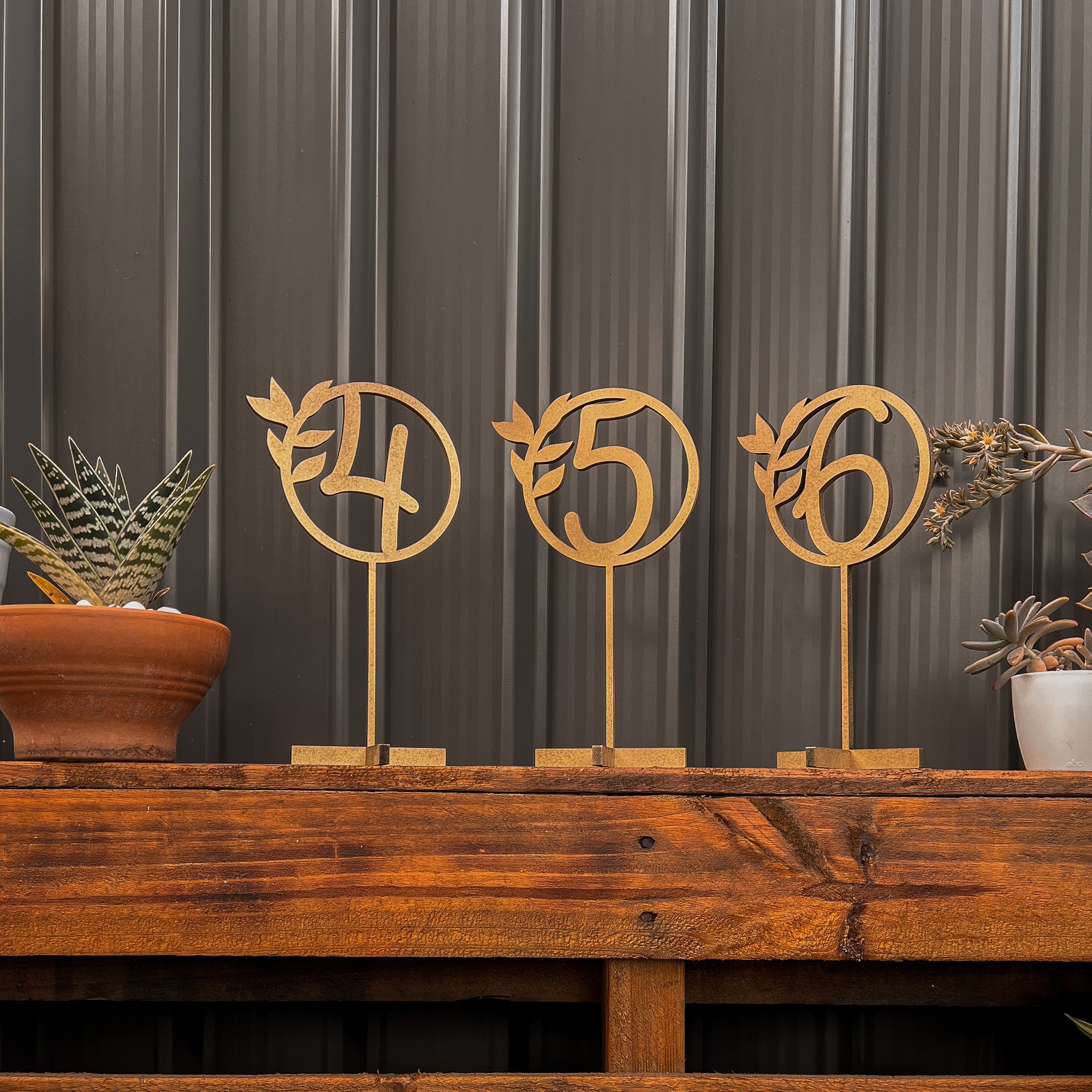 Custom Wooden/ Mirror Acrylic Wedding Wreath Table Numbers, Rustic/ Vintage Numbers for Restaurant, Functions &amp; Dinner, Event Party Decor